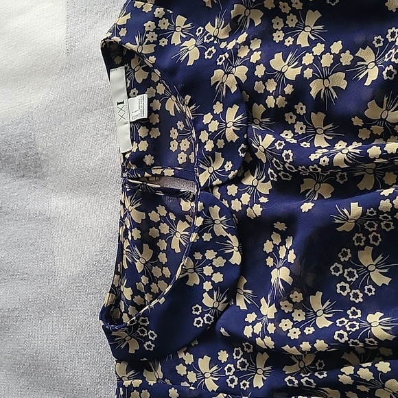 Forever 21 peplum floral top - Picture 7 of 8